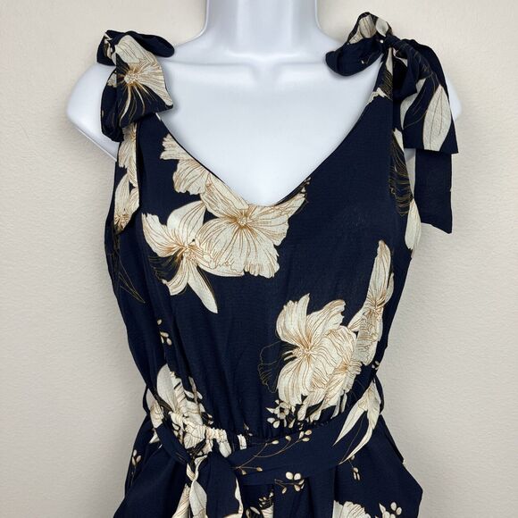 BELONGSCI Sleeveless Shoulder V-Neck Wide Leg Jumpsuit w Belt and Pockets Sz S - Picture 9 of 14